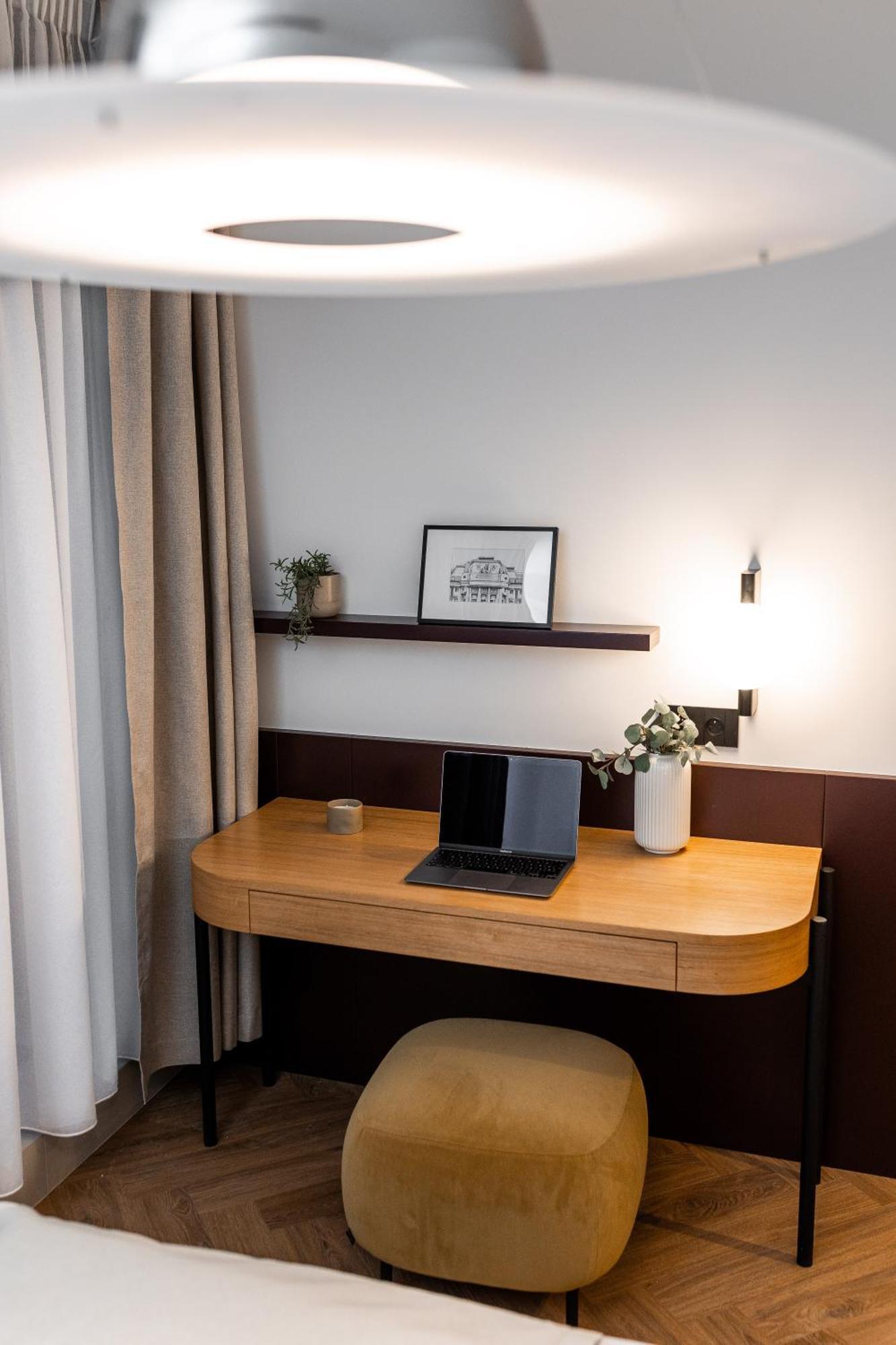 Catalog Boutique Rooms براتسيلافا المظهر الخارجي الصورة