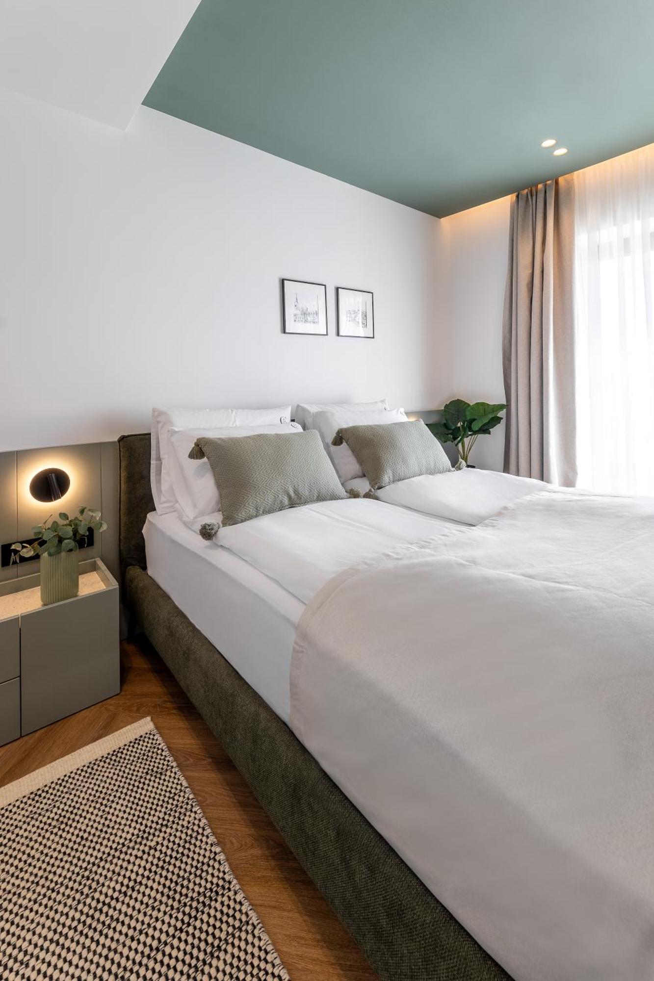 Catalog Boutique Rooms براتسيلافا المظهر الخارجي الصورة