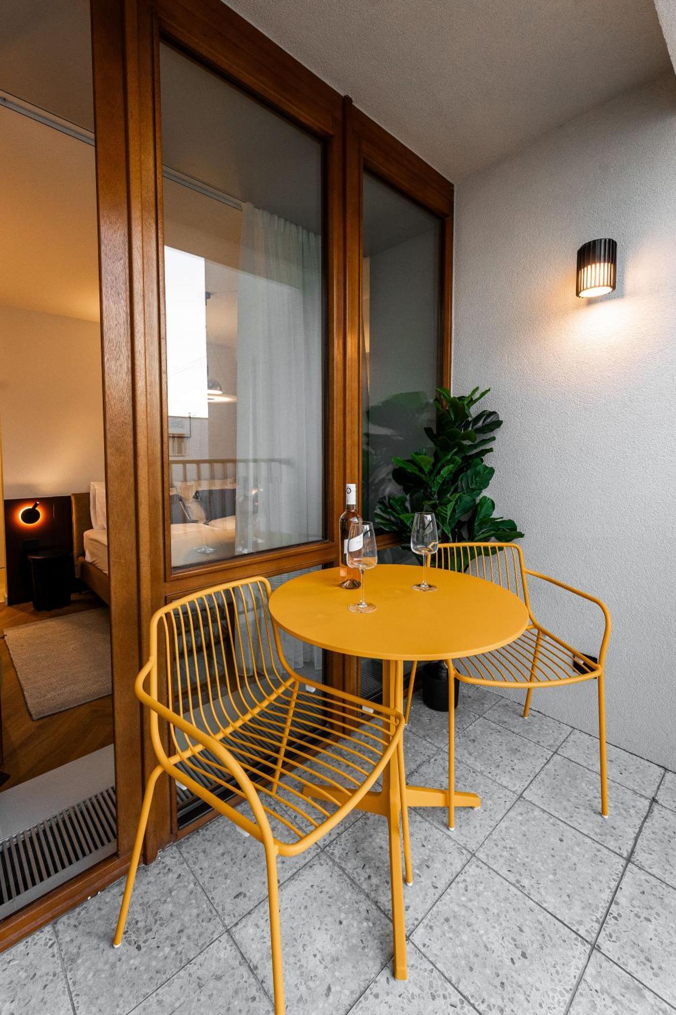 Catalog Boutique Rooms براتسيلافا المظهر الخارجي الصورة